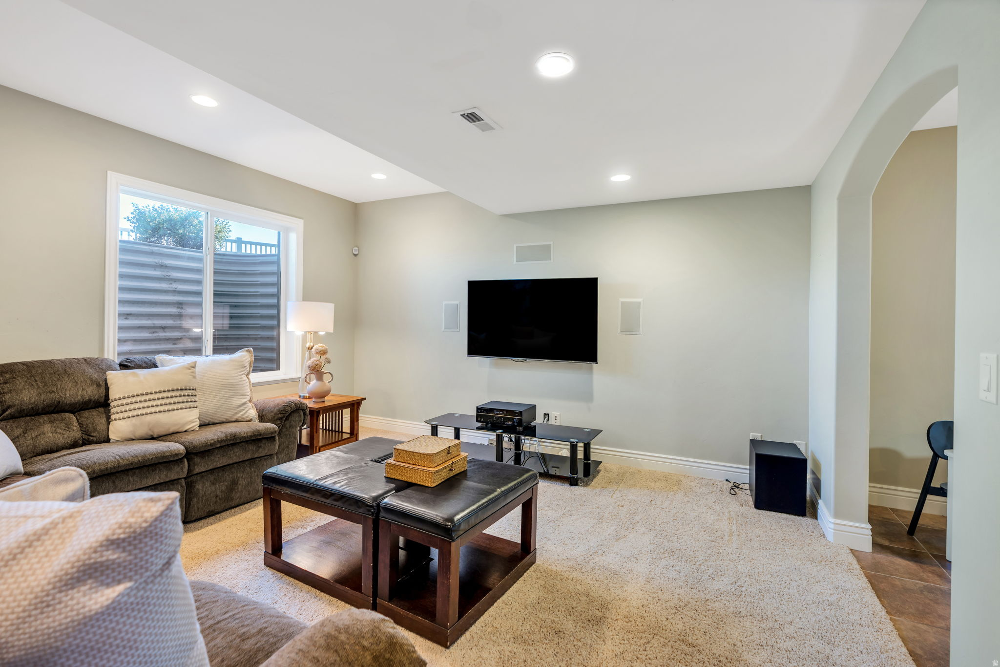 782 S SHADOW ROCK CIR