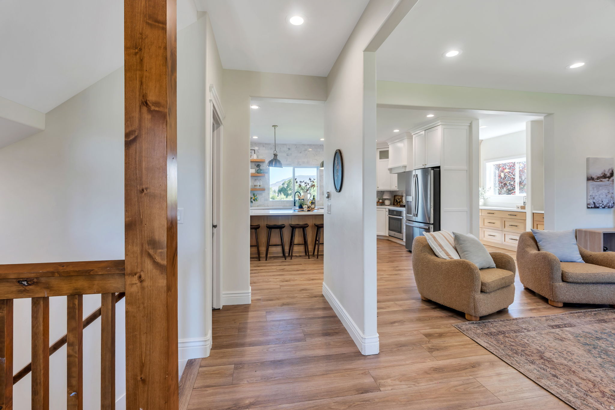 782 S SHADOW ROCK CIR