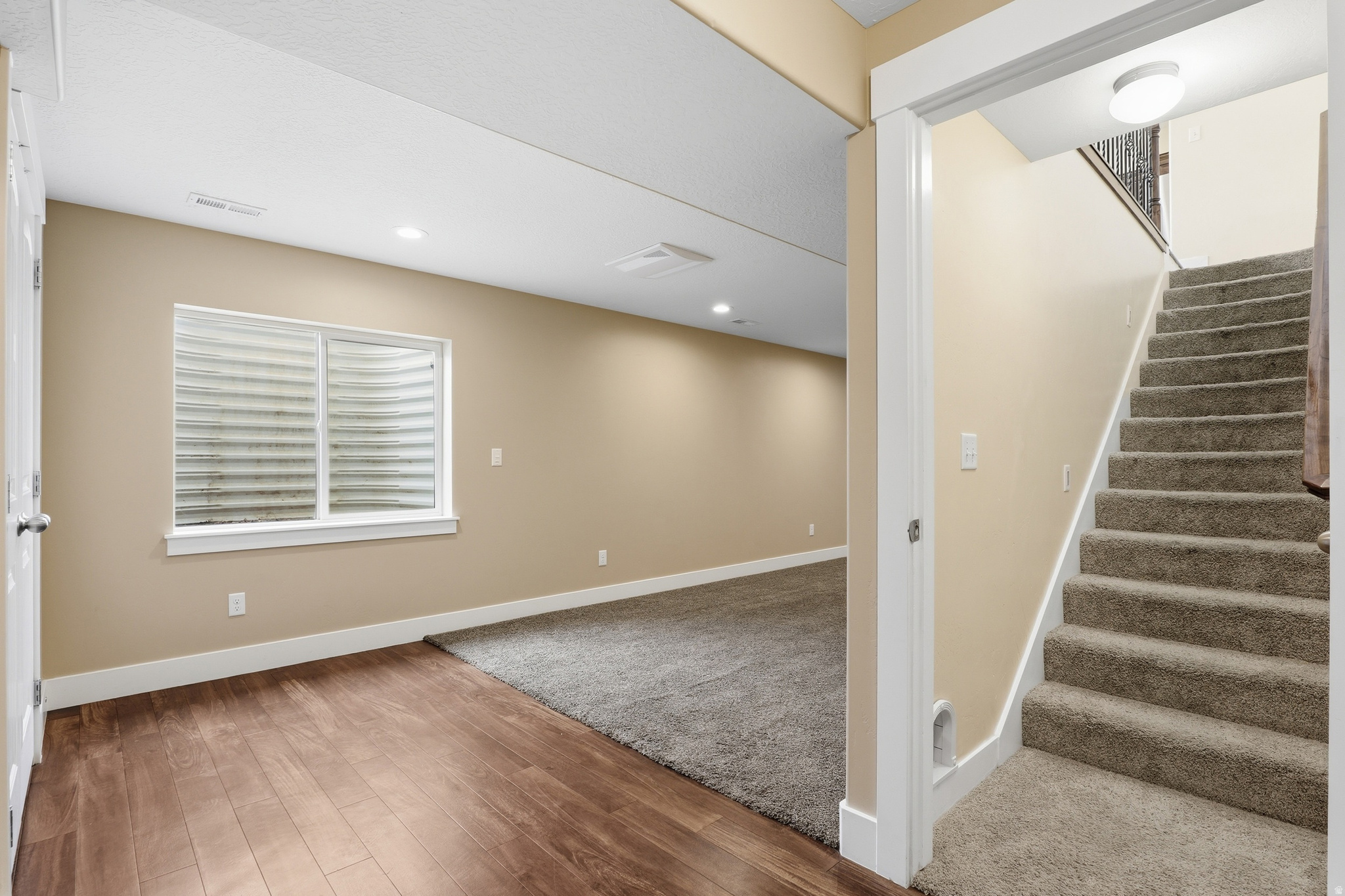 2504 S COLT DR