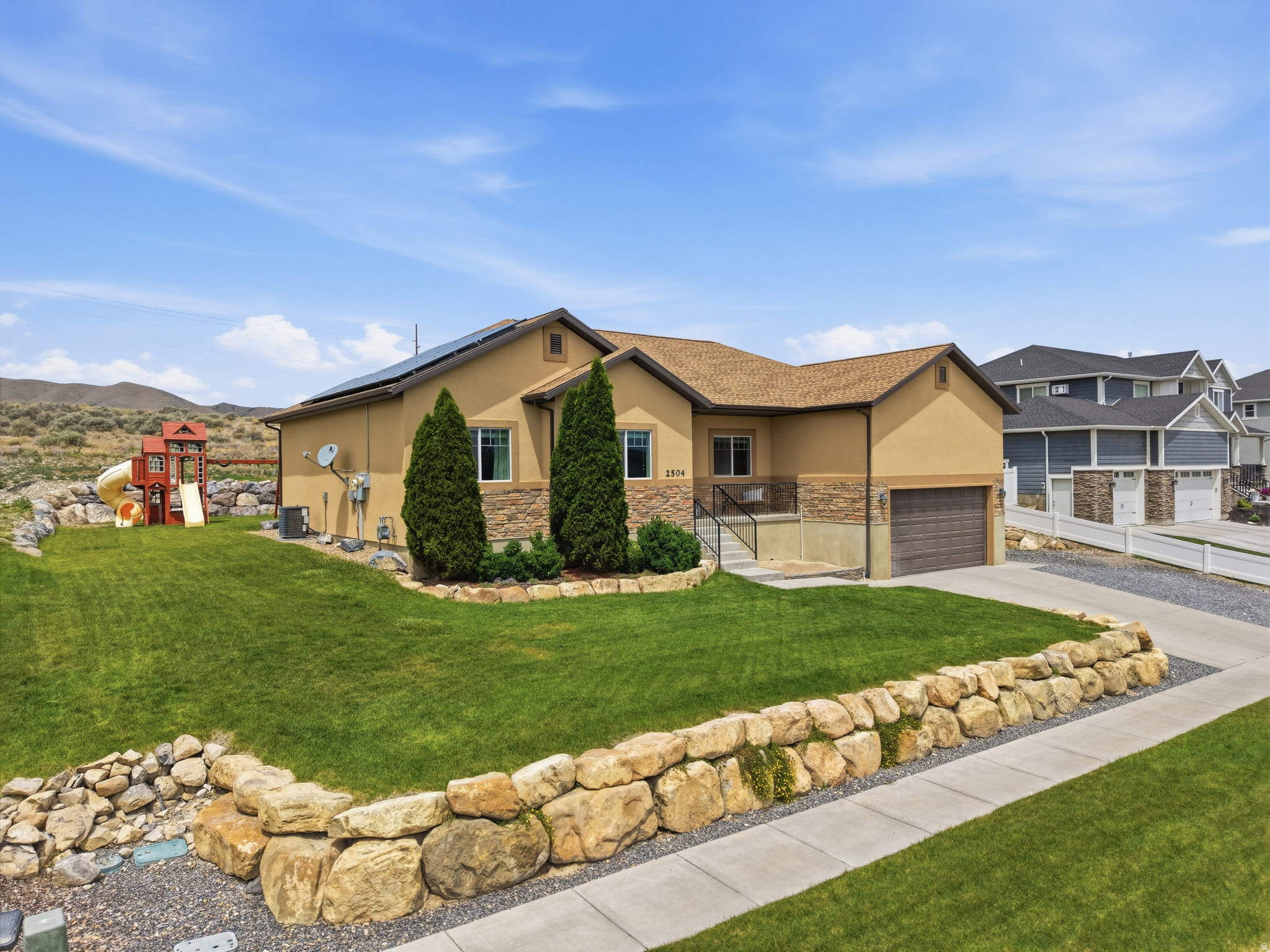 2504 S COLT DR