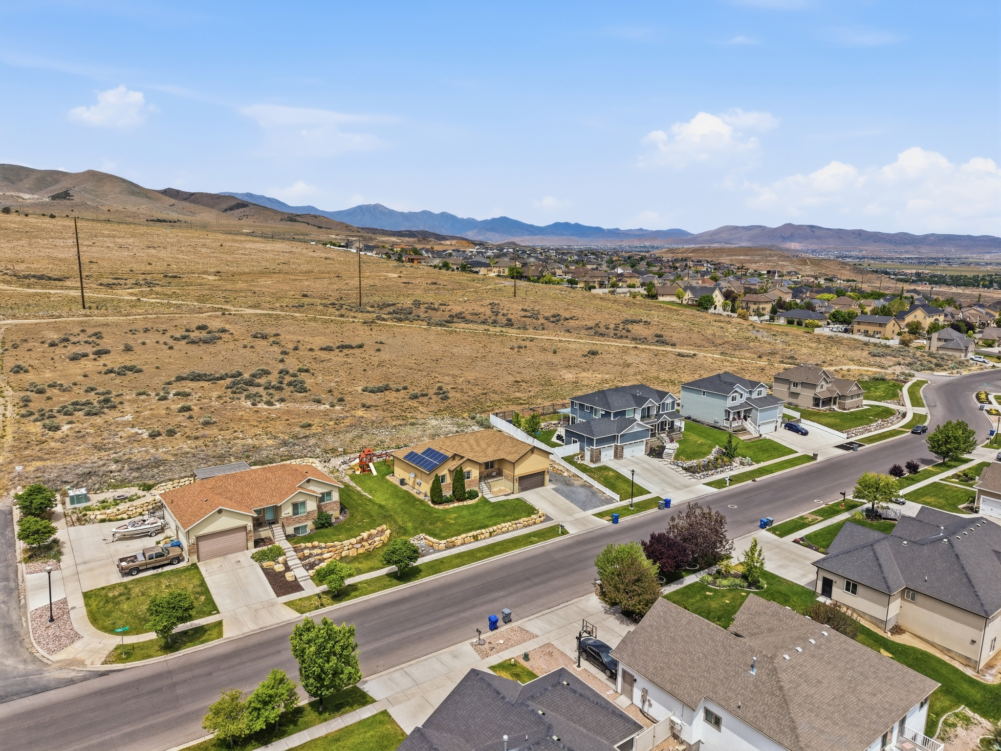2504 S COLT DR