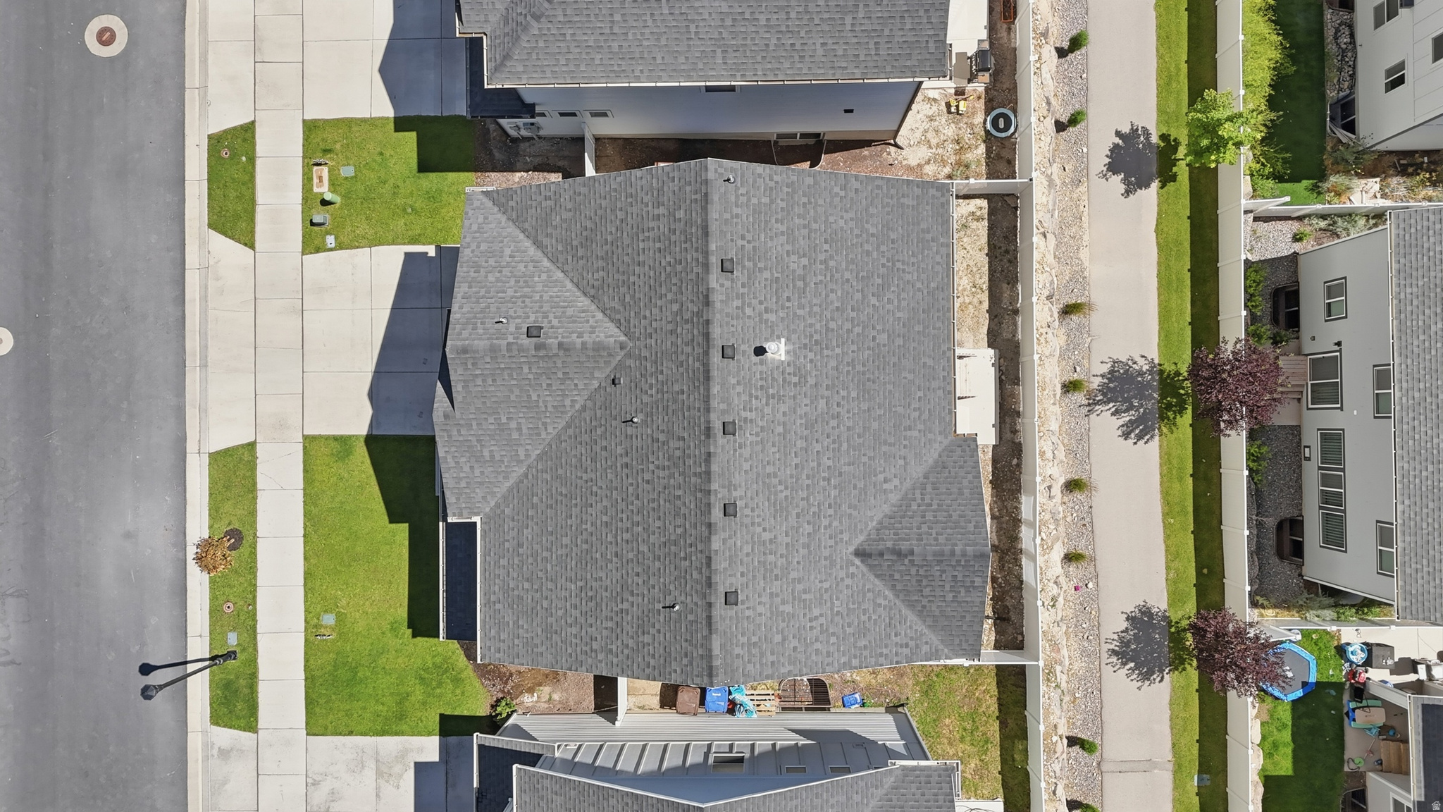 9310 N TAMPA DR