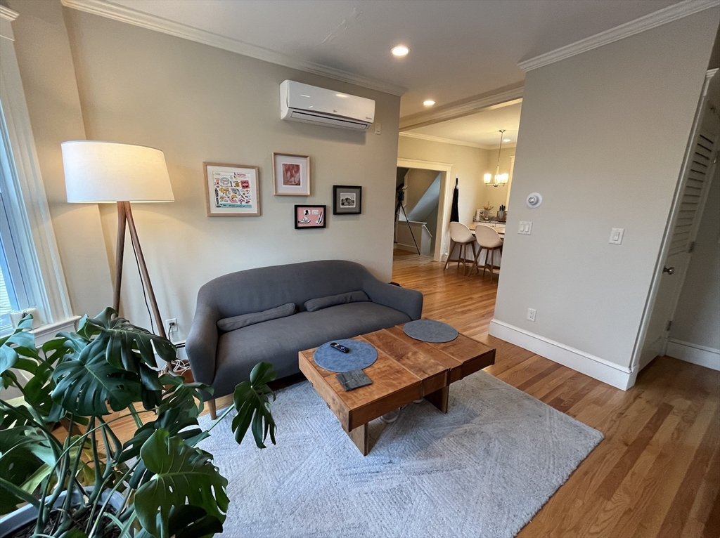 21 Atwood Sq # 3