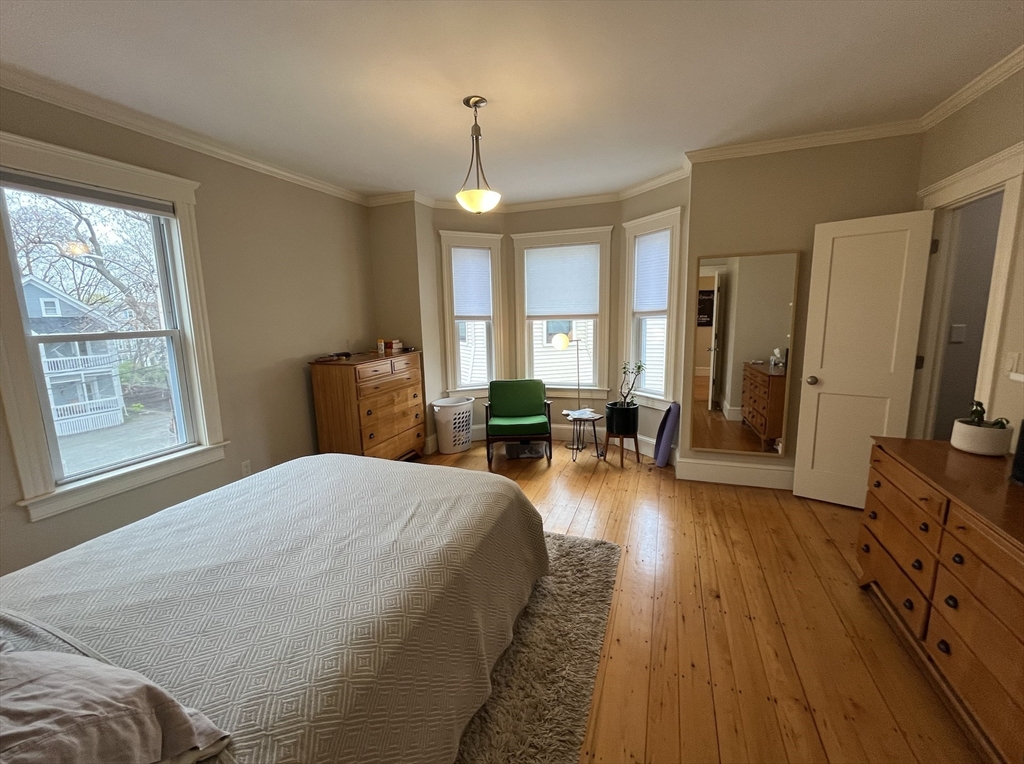 21 Atwood Sq # 3