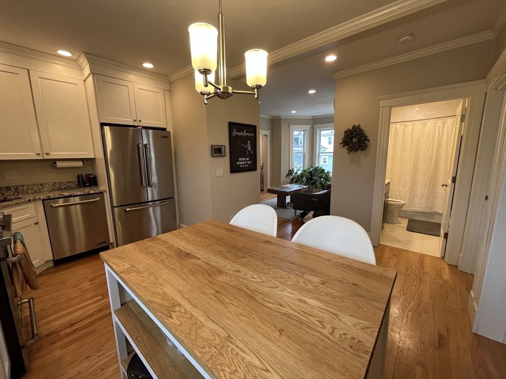 21 Atwood Sq # 3