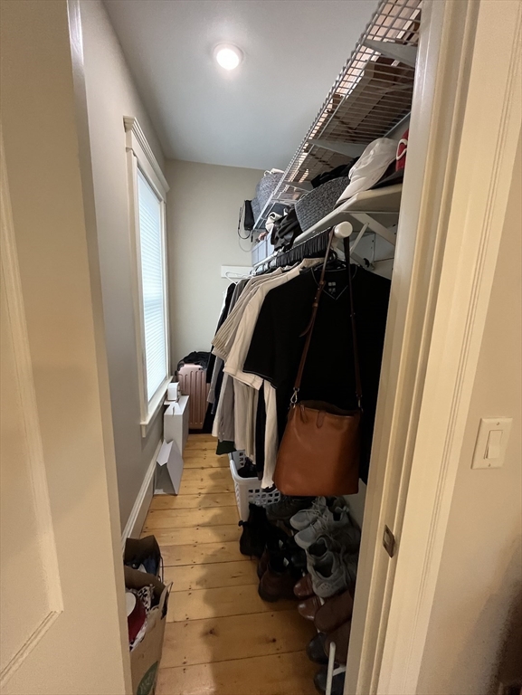 21 Atwood Sq # 3