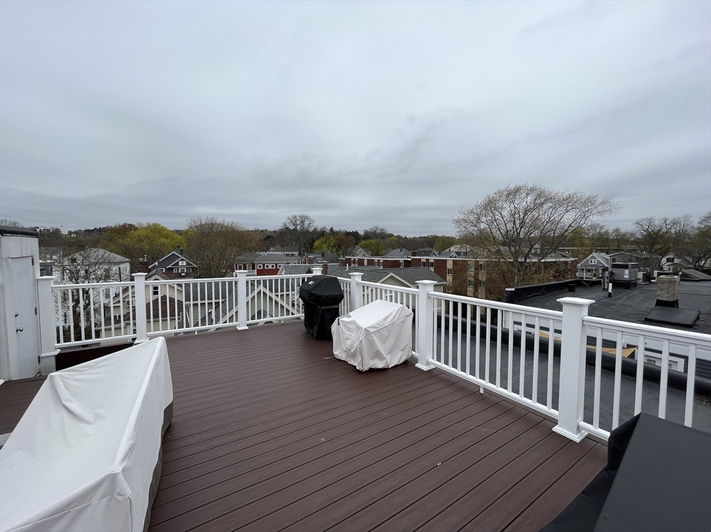 21 Atwood Sq # 3