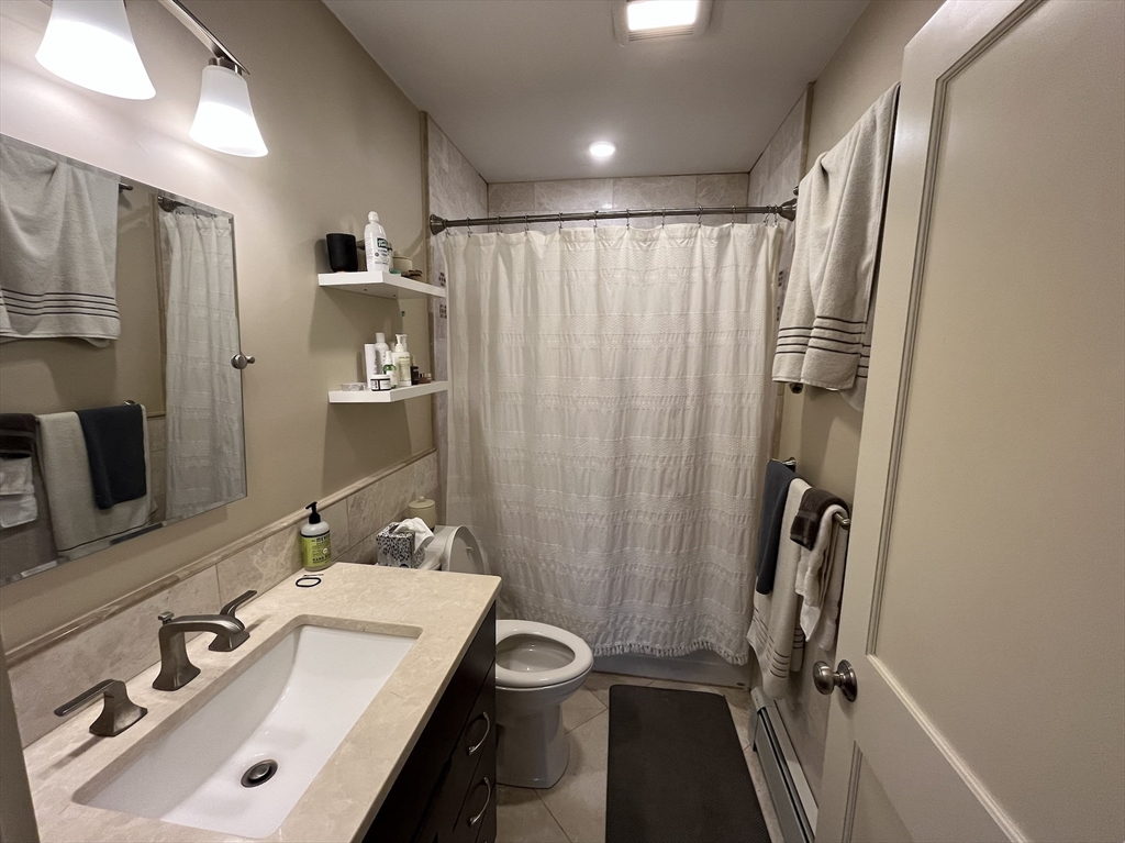 21 Atwood Sq # 3