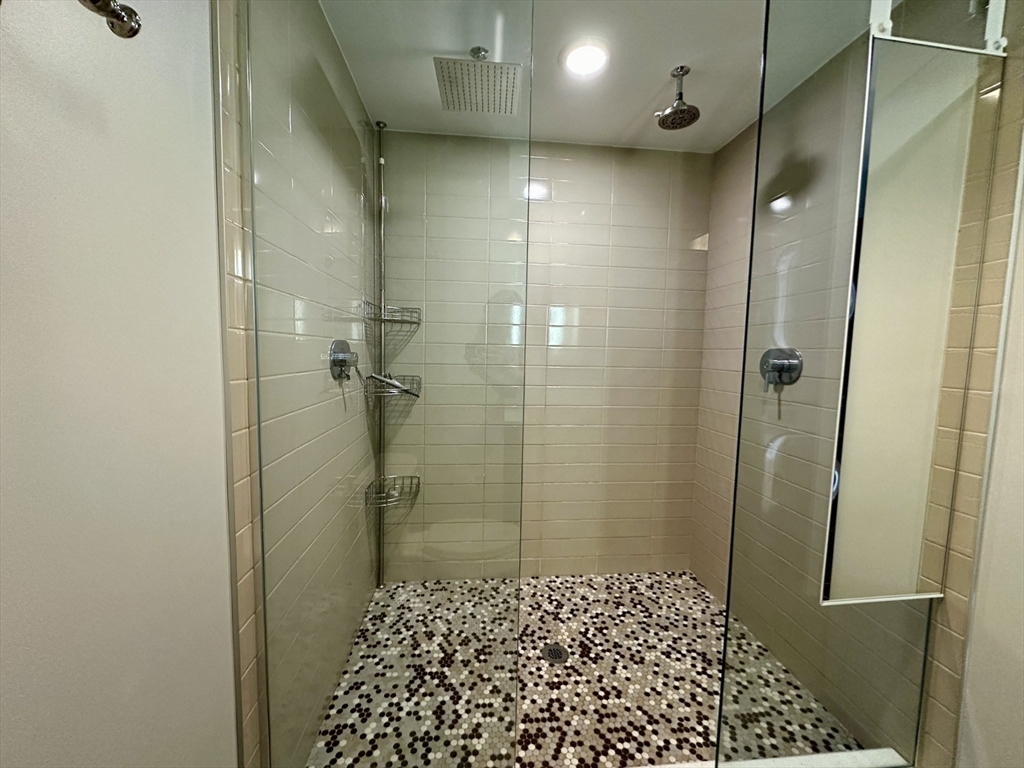 150 Dorchester Ave # 206