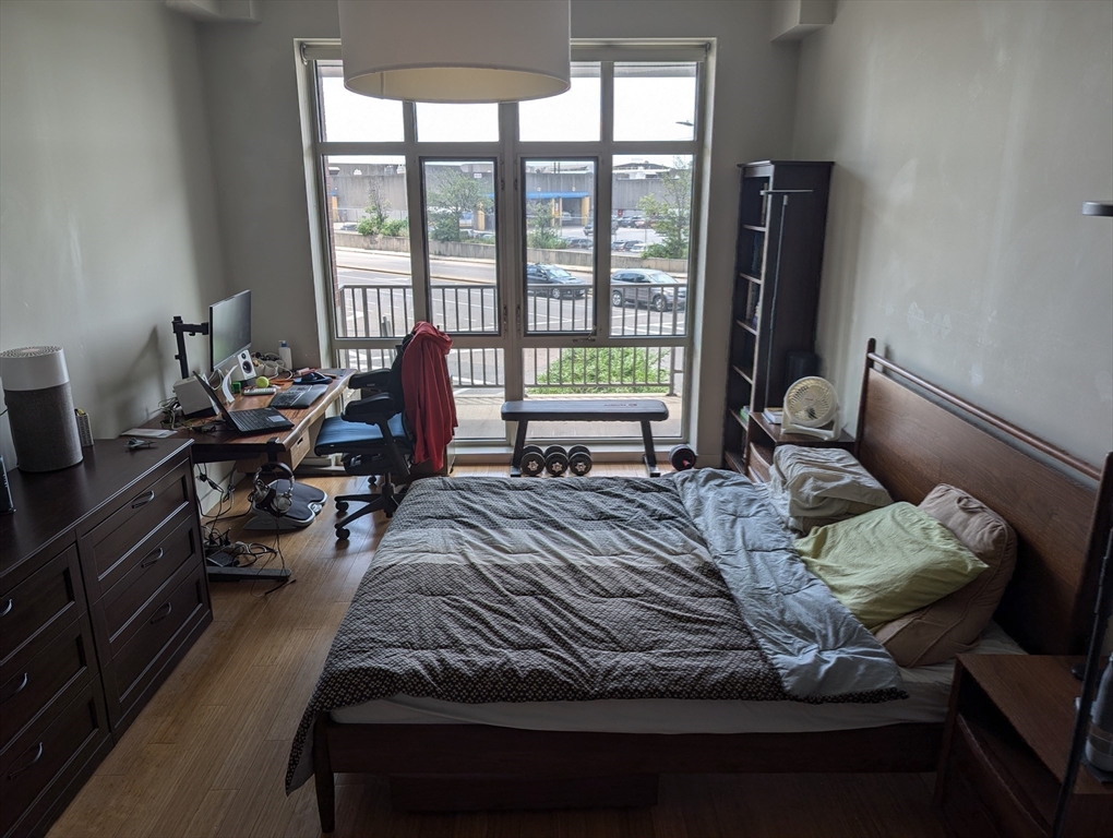 150 Dorchester Ave # 206