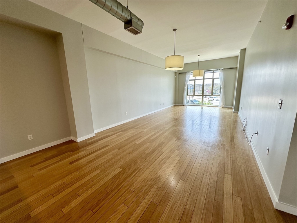 150 Dorchester Ave # 206