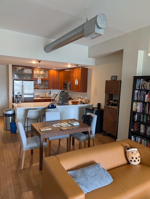 150 Dorchester Ave # 206