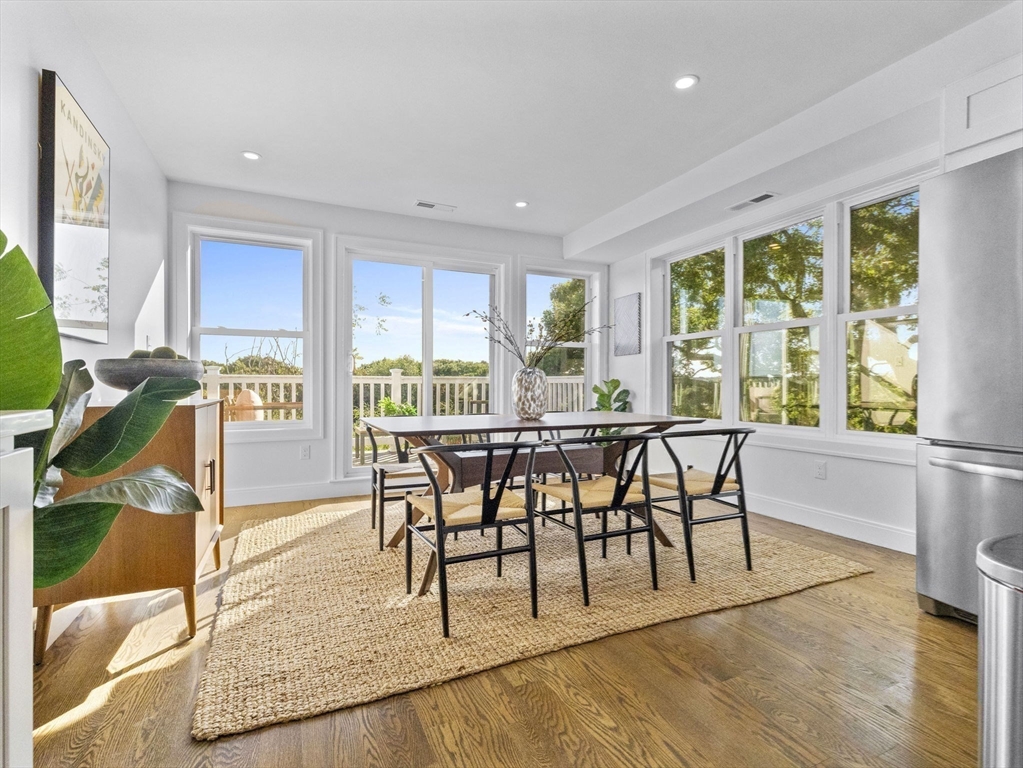 25 Cranston St # 2
