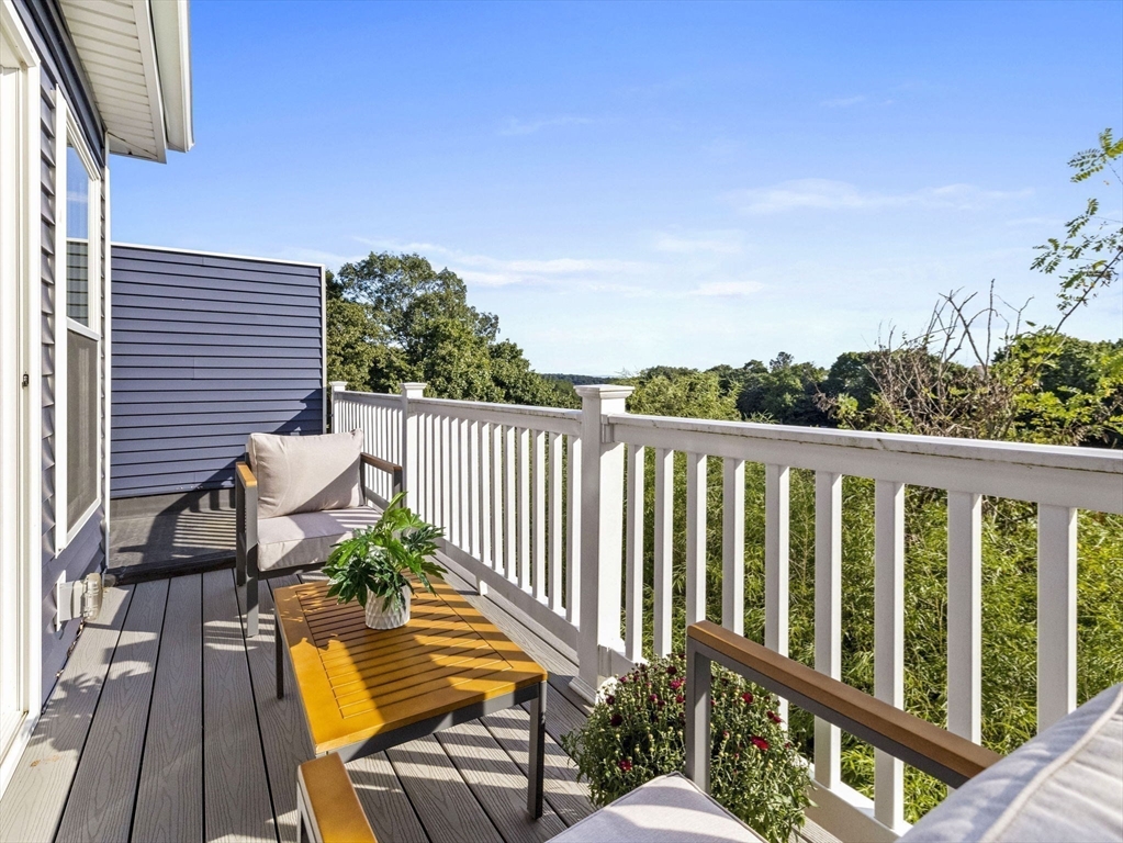 25 Cranston St # 2