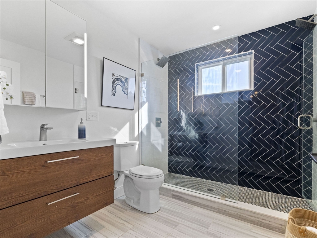 25 Cranston St # 2