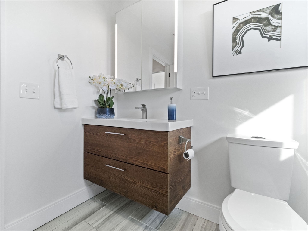 25 Cranston St # 2