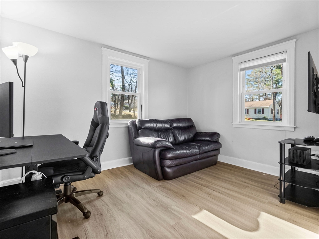 6 Gabriel Rd