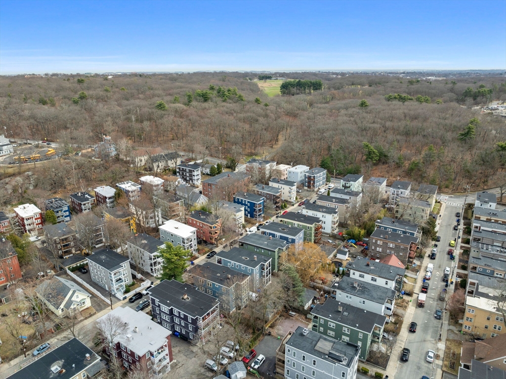 79-81 Rossmore Rd # 3