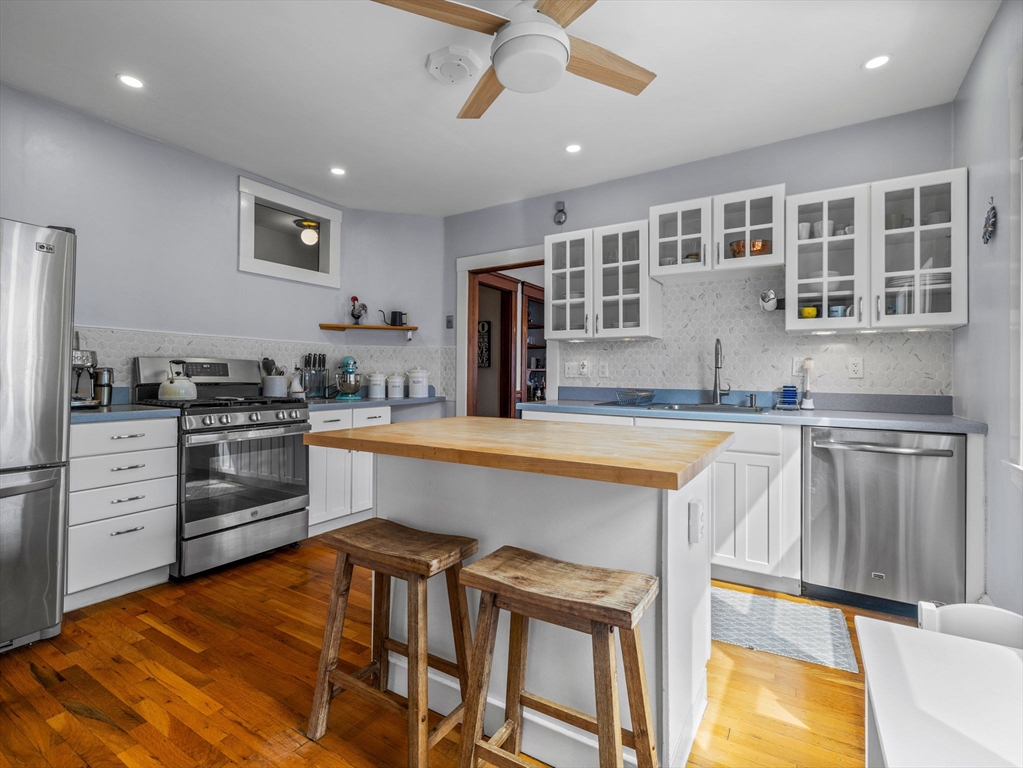 79-81 Rossmore Rd # 3