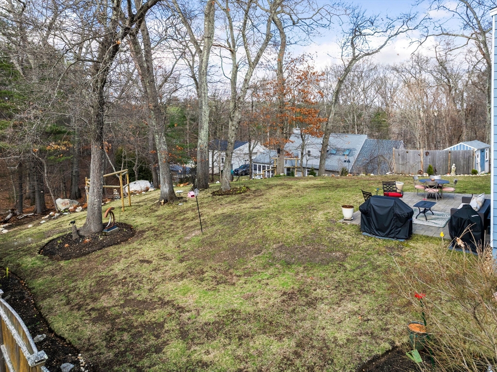 19 Cold Spring Road