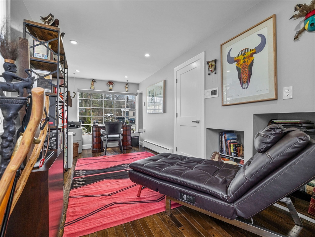 19 Cold Spring Road