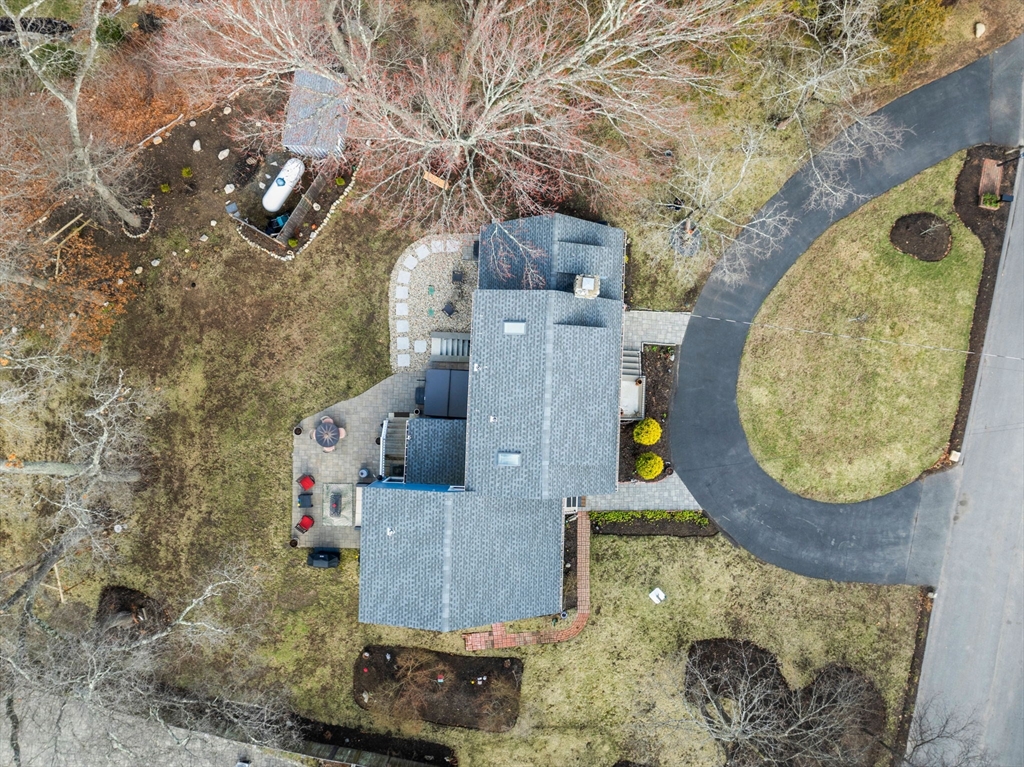 19 Cold Spring Road