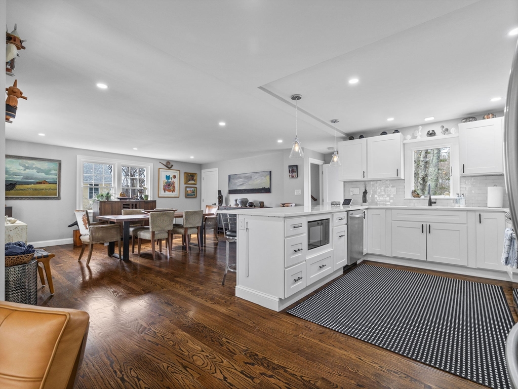 19 Cold Spring Road