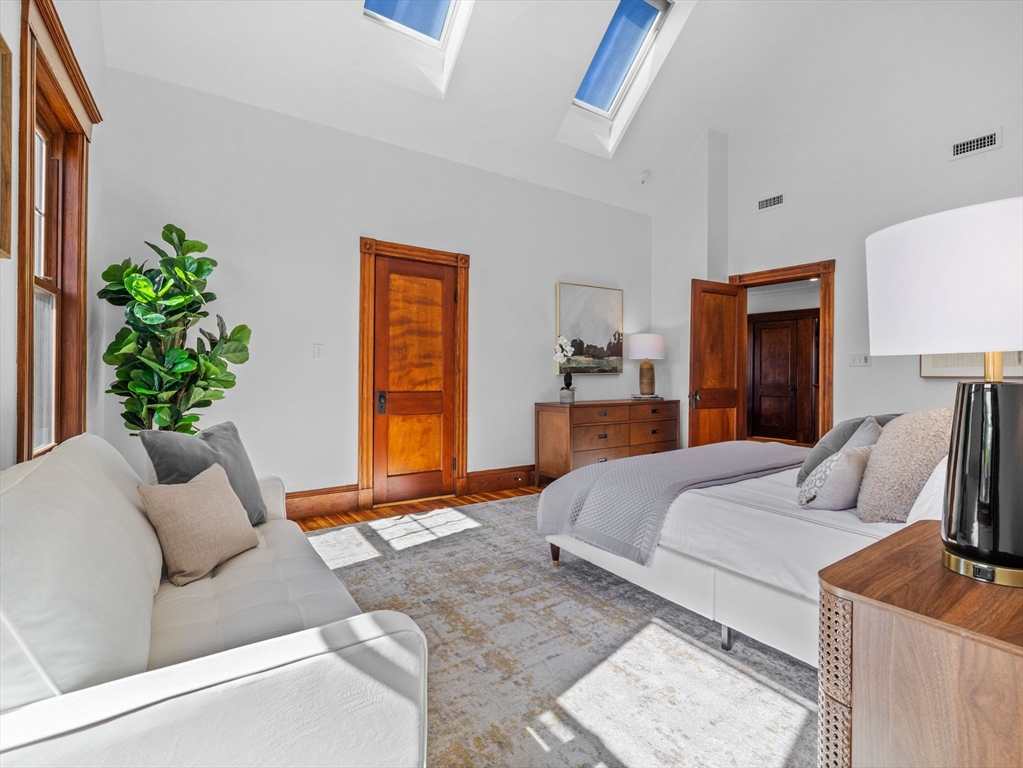 85 Orchard Street # 2