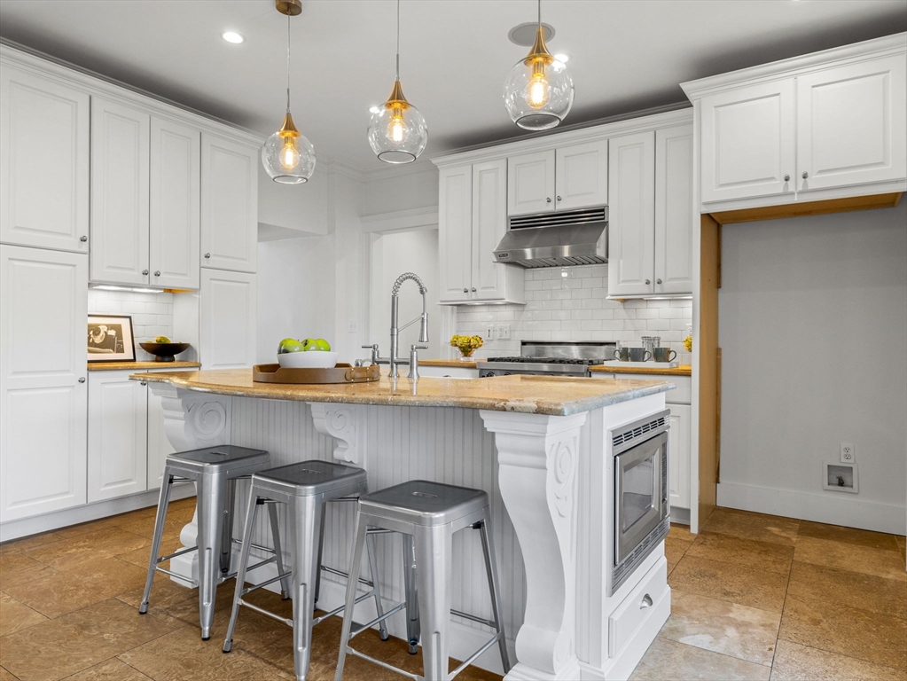 85 Orchard Street # 2
