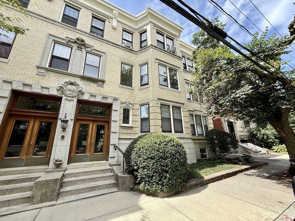 38 Kilsyth Rd # 22