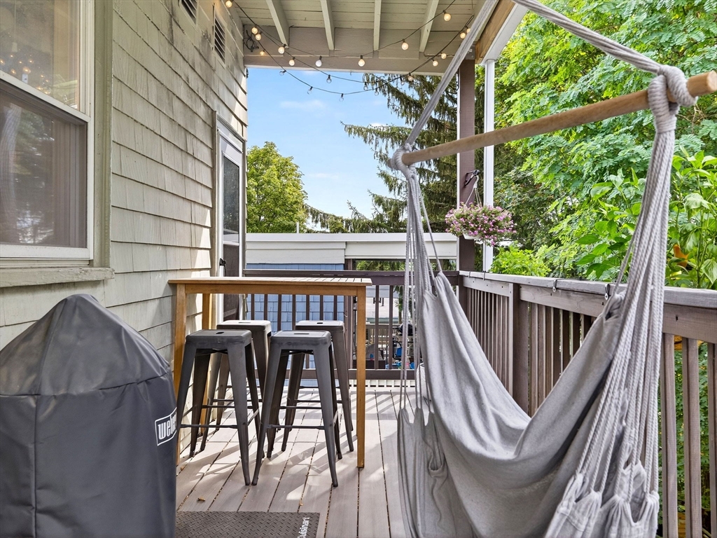 18 Saint Rose St # 3