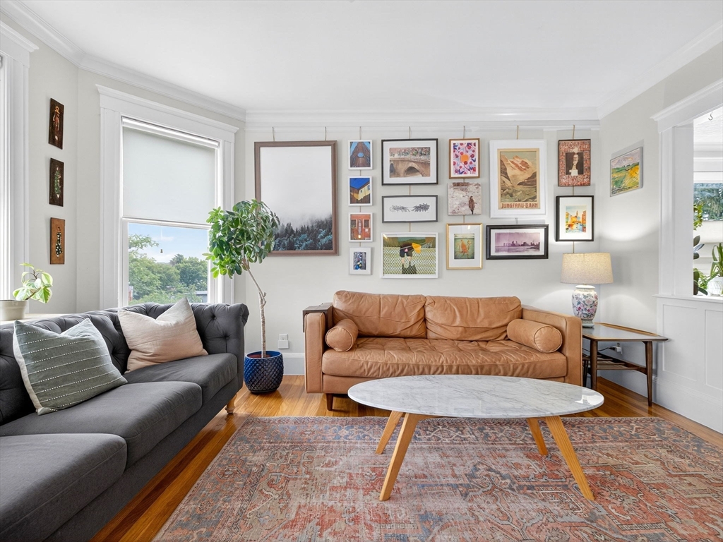 18 Saint Rose St # 3