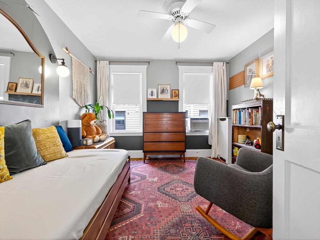 18 Saint Rose St # 3