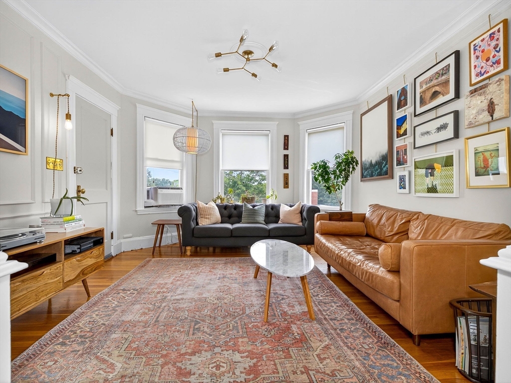 18 Saint Rose St # 3