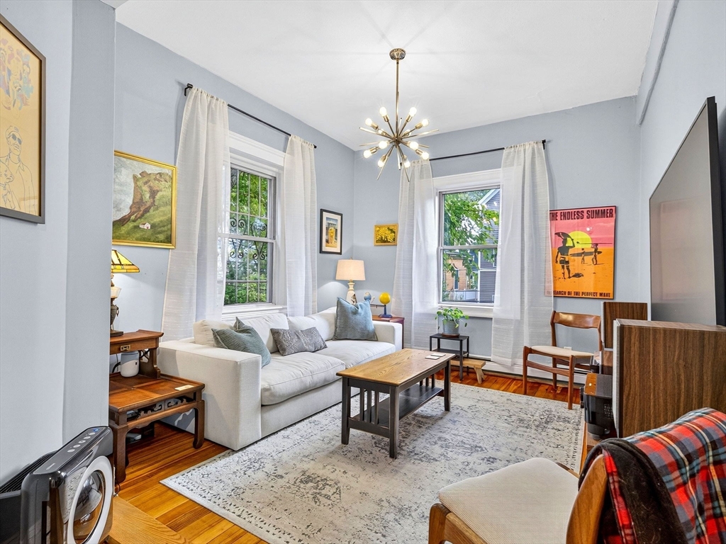 32 Robinwood Ave # 7