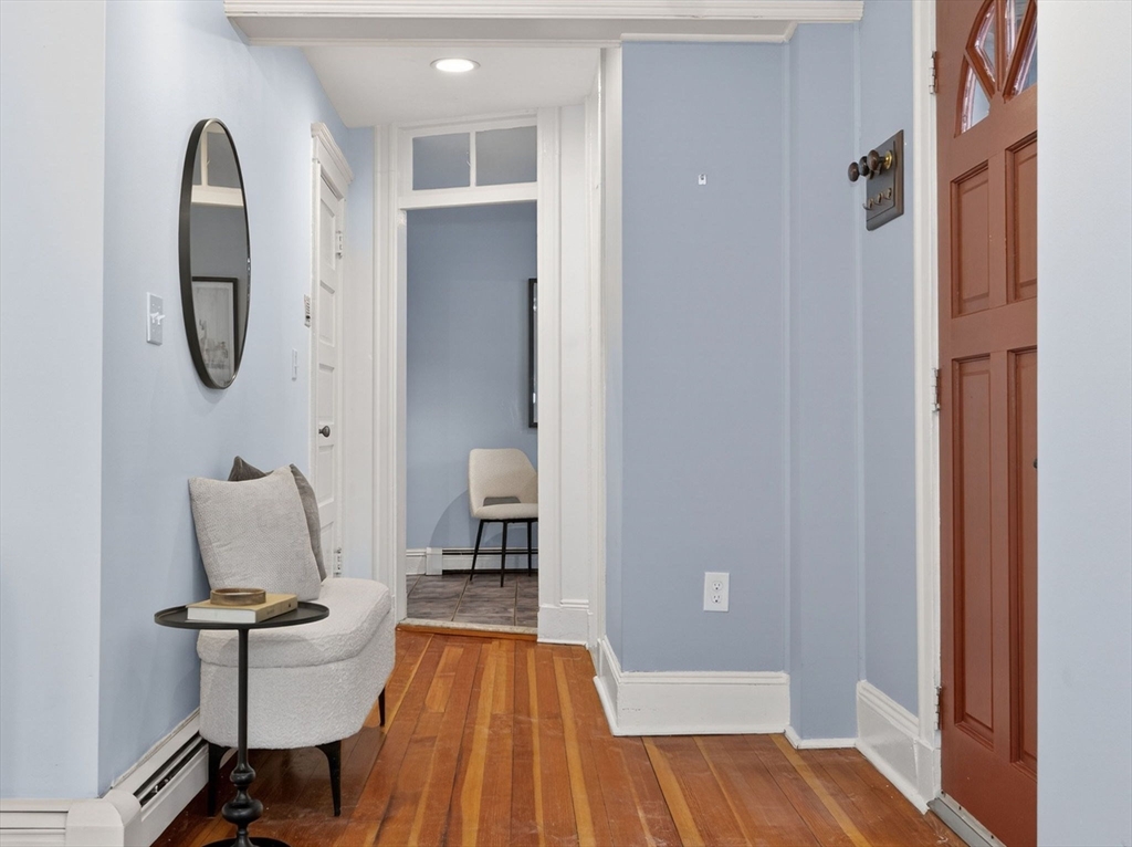 32 Robinwood Ave # 7