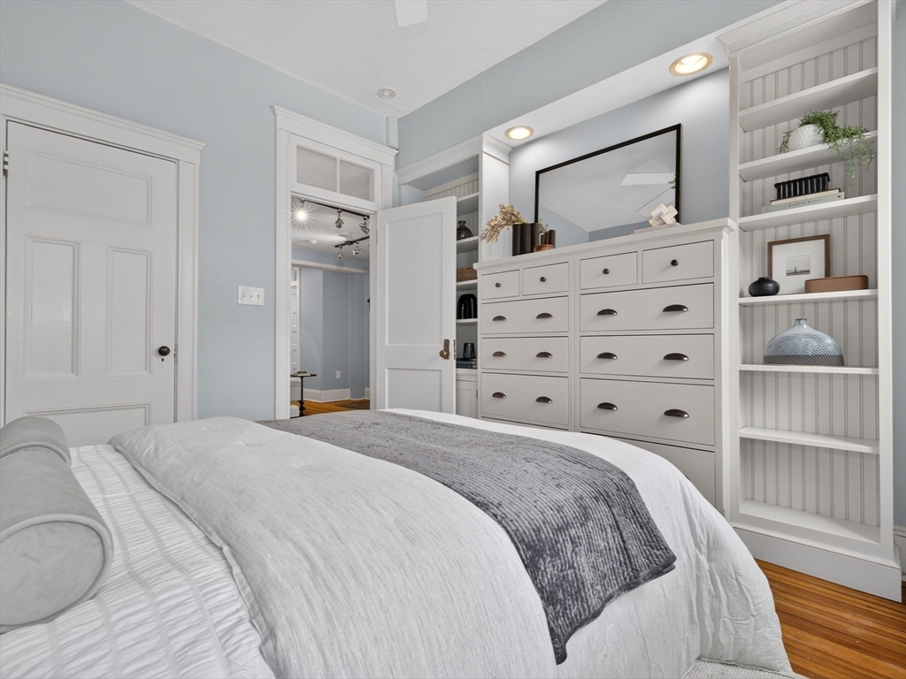 32 Robinwood Ave # 7