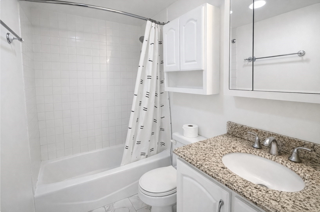 133 Commonwealth Ave # 1