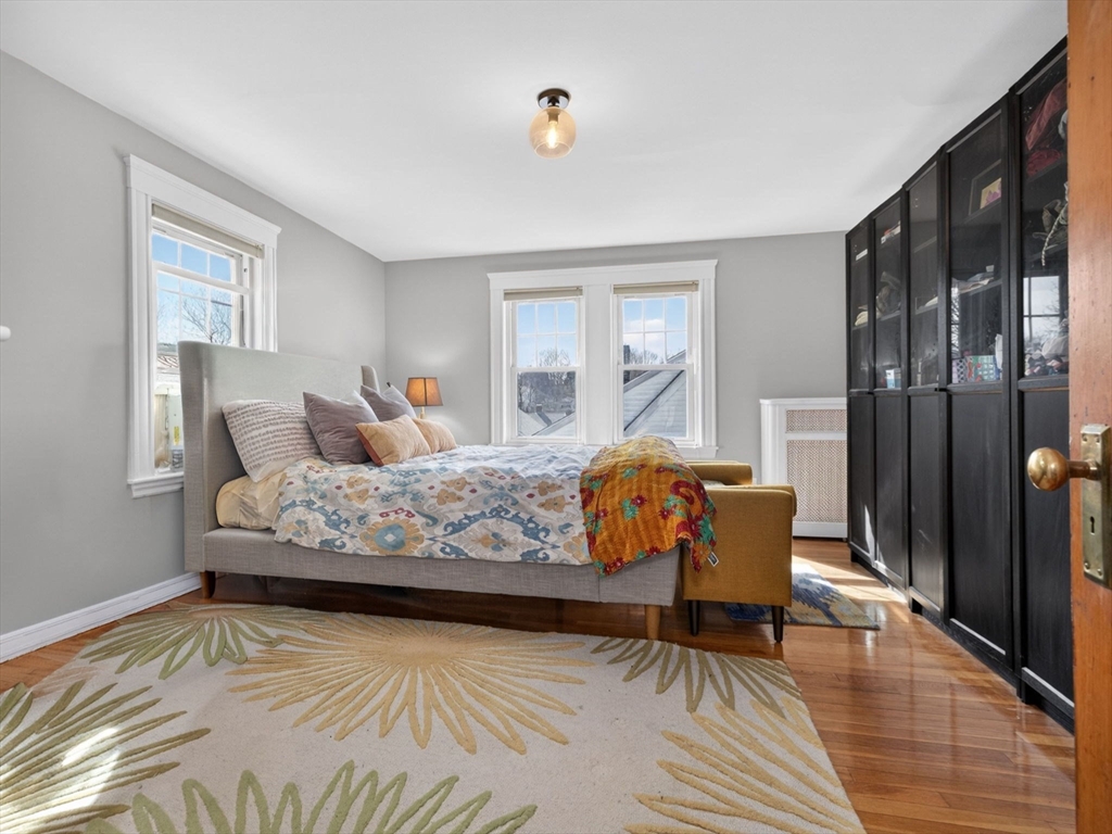 164 Floral Ave