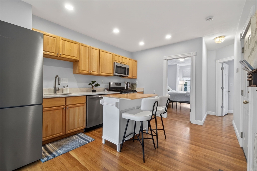 116 Trenton St # 2