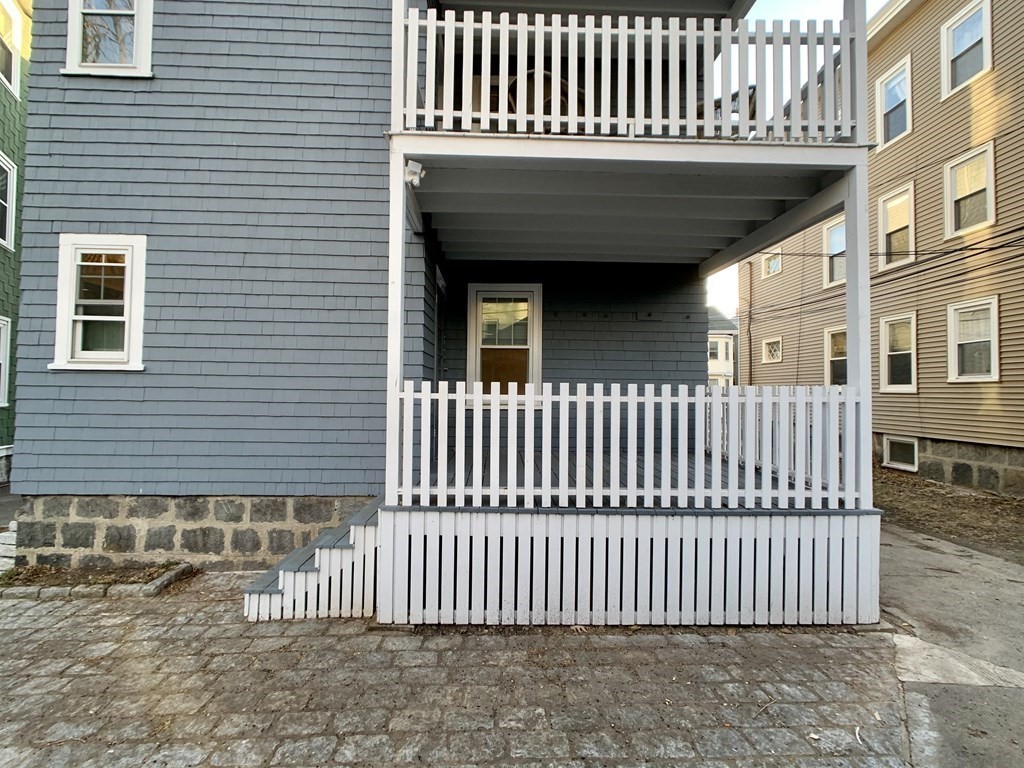 12 Rosemary St # 1
