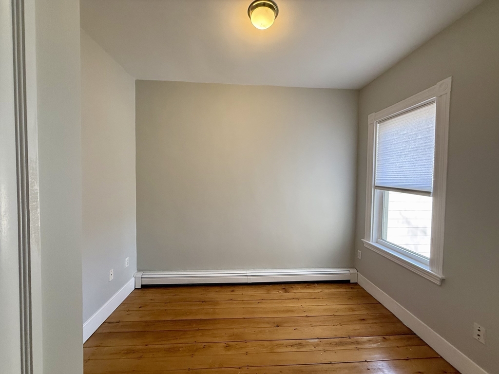 38 Goldsmith St # 3
