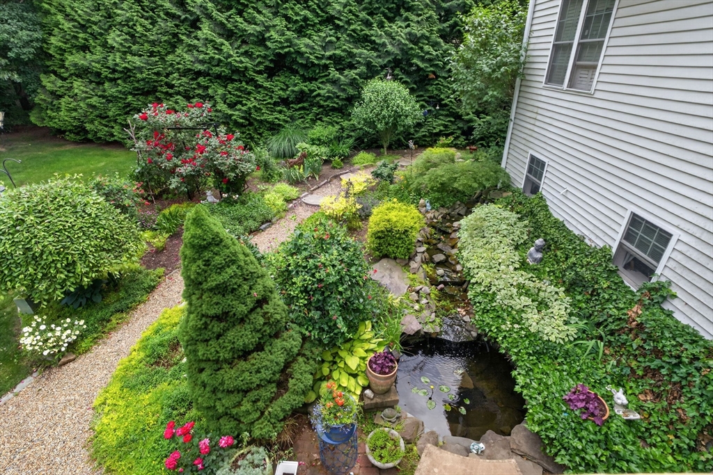 4 Kybren Cir
