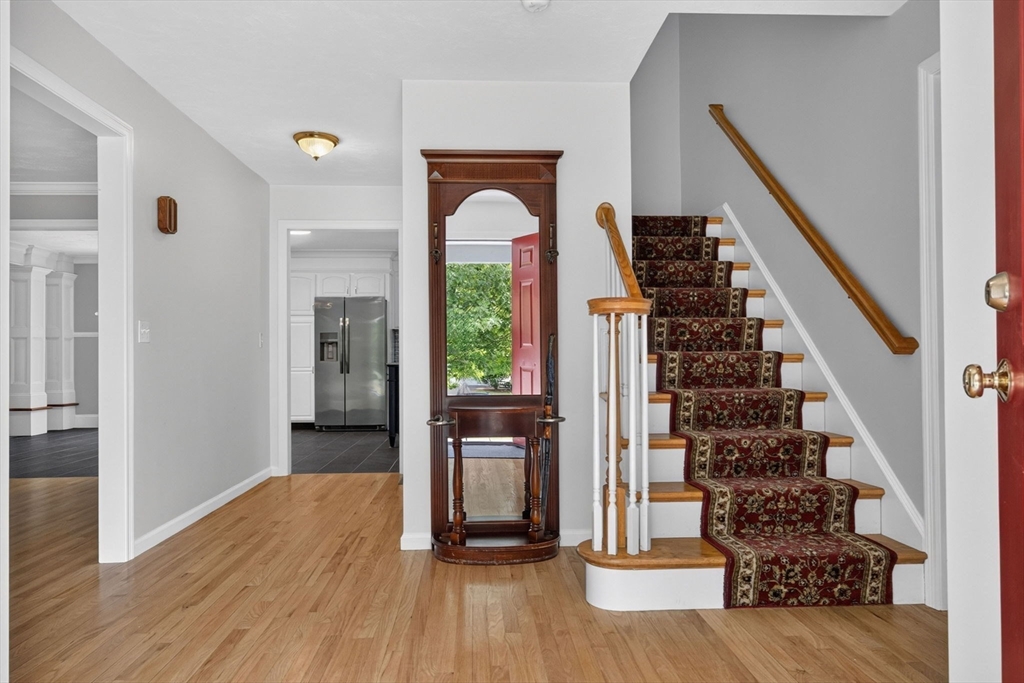 4 Kybren Cir