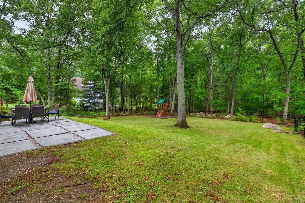 27 Walden Dr