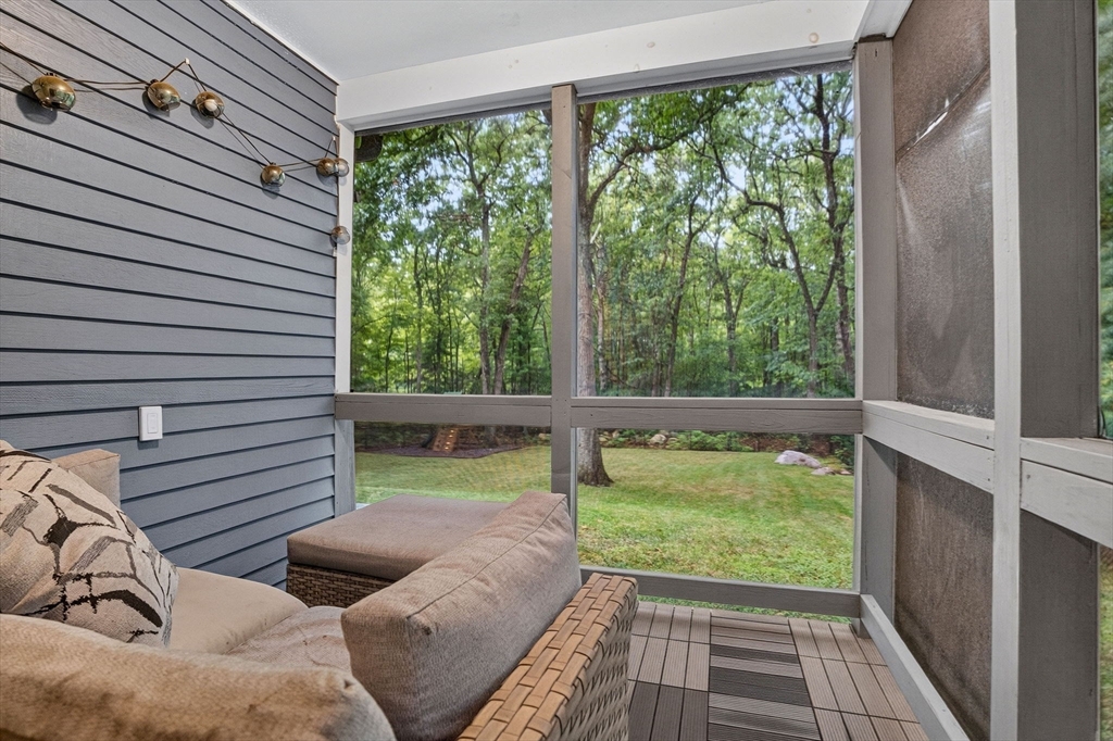27 Walden Dr