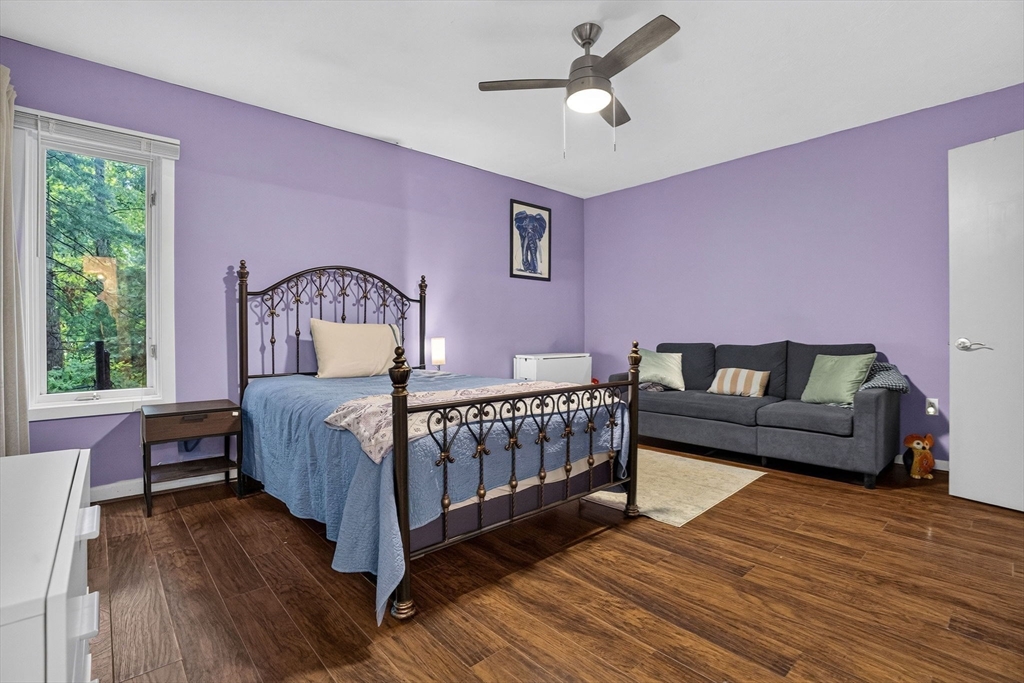 27 Walden Dr