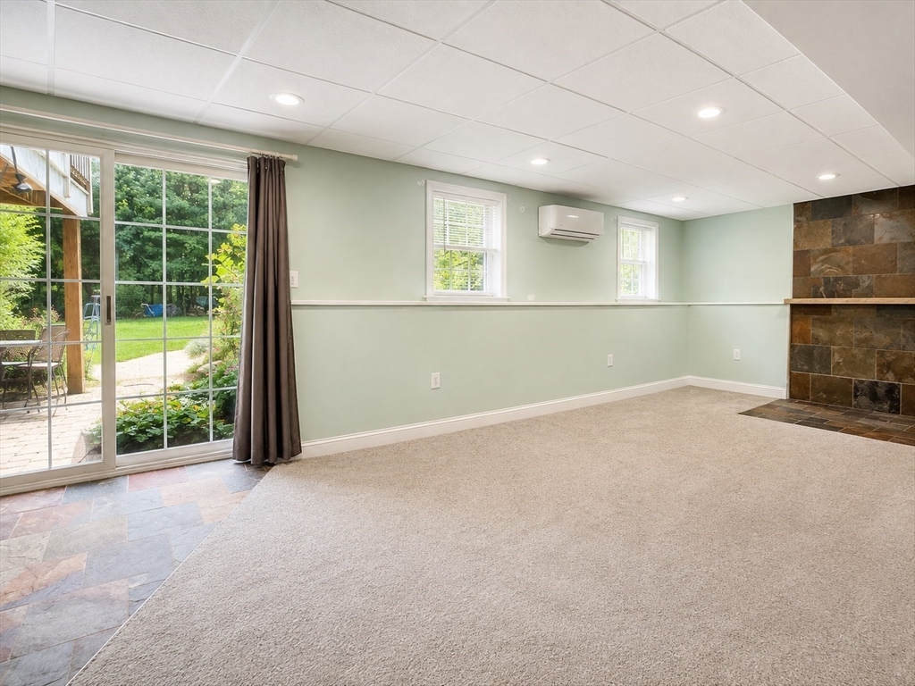 4 Kybren Cir