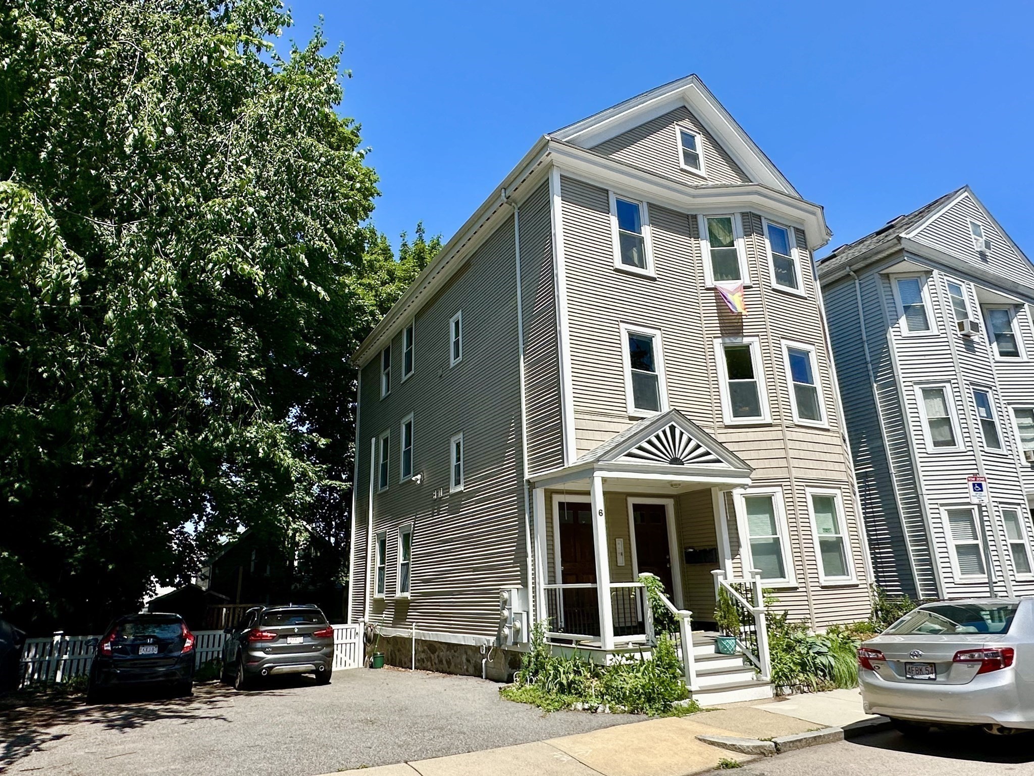 6 Haverford St # 2