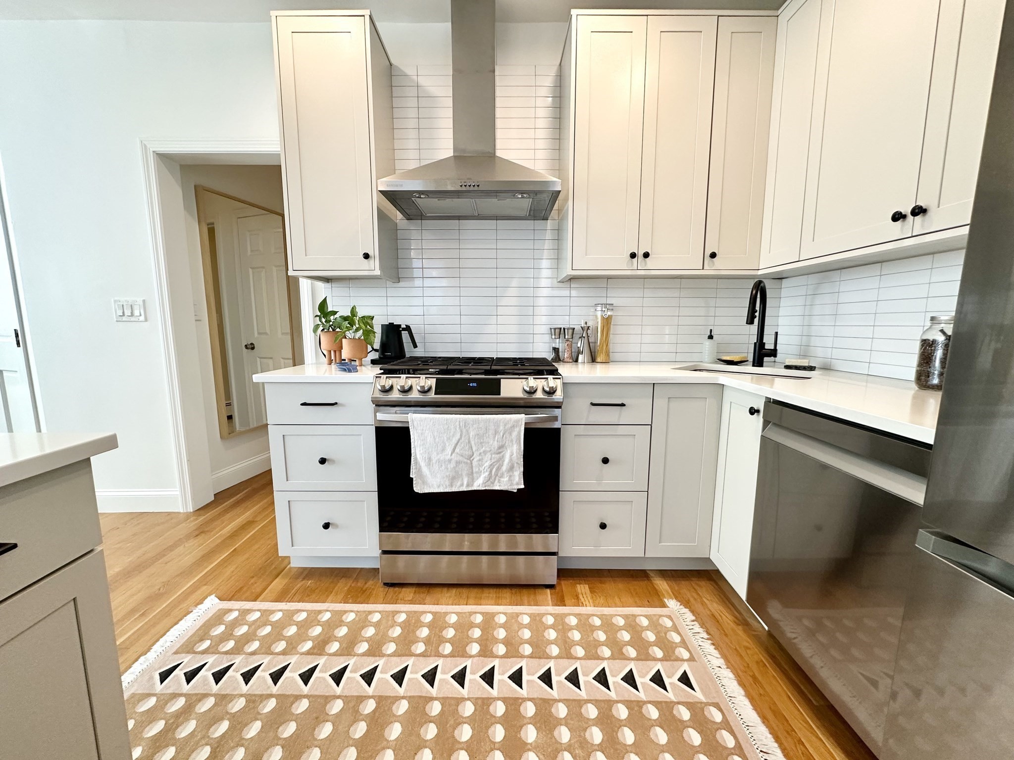 6 Haverford St # 2